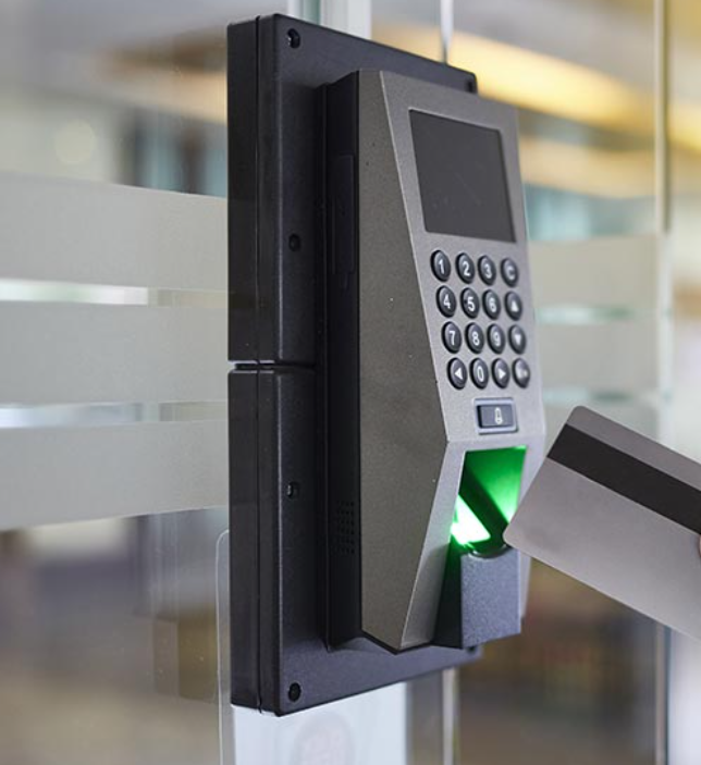 Access control device installed by KaciNet